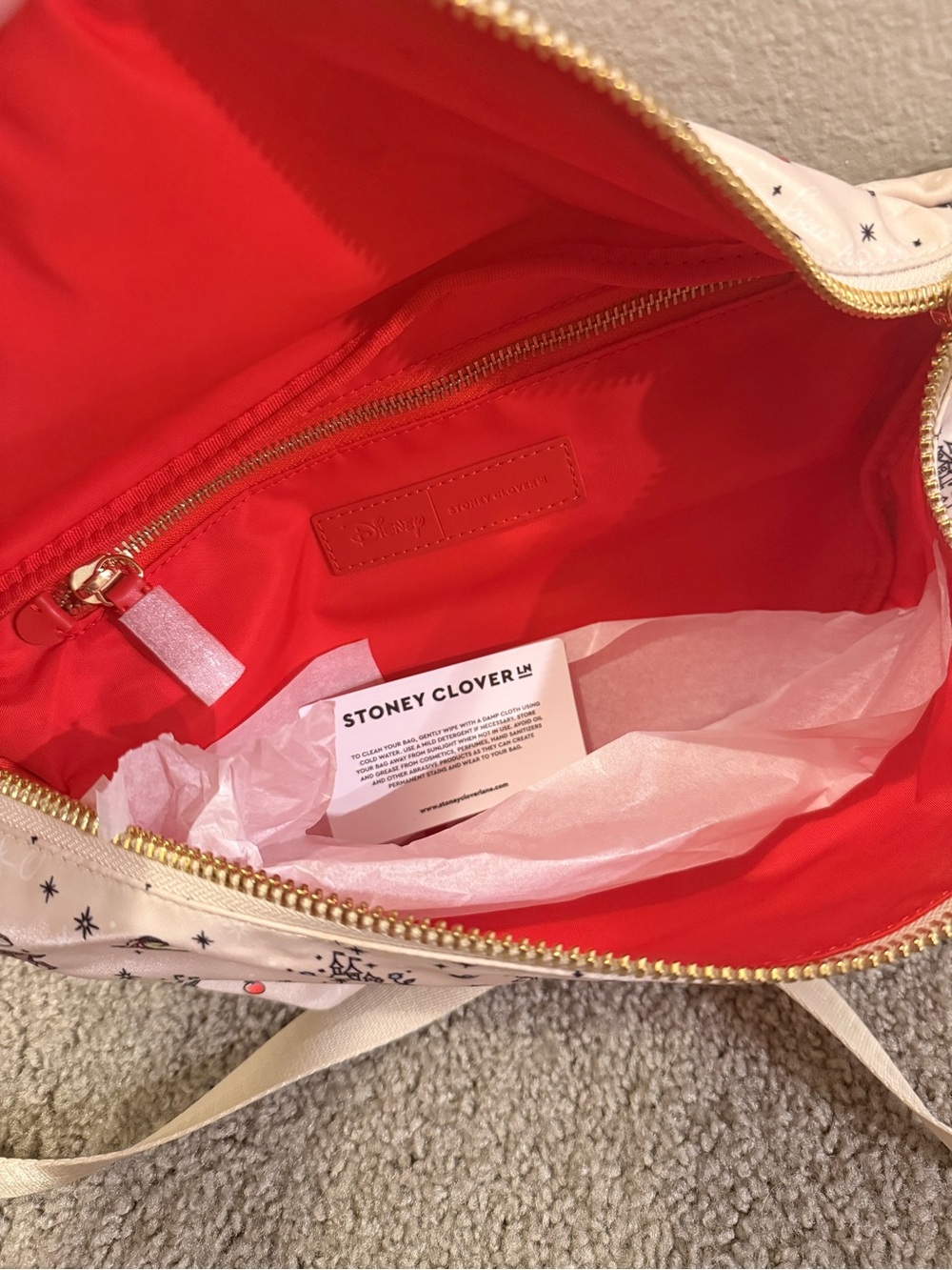 NWT Stoney Clover Lane x Disney Snow White Jumbo Belt Bag / Fanny Pack - Picture 6 of 7